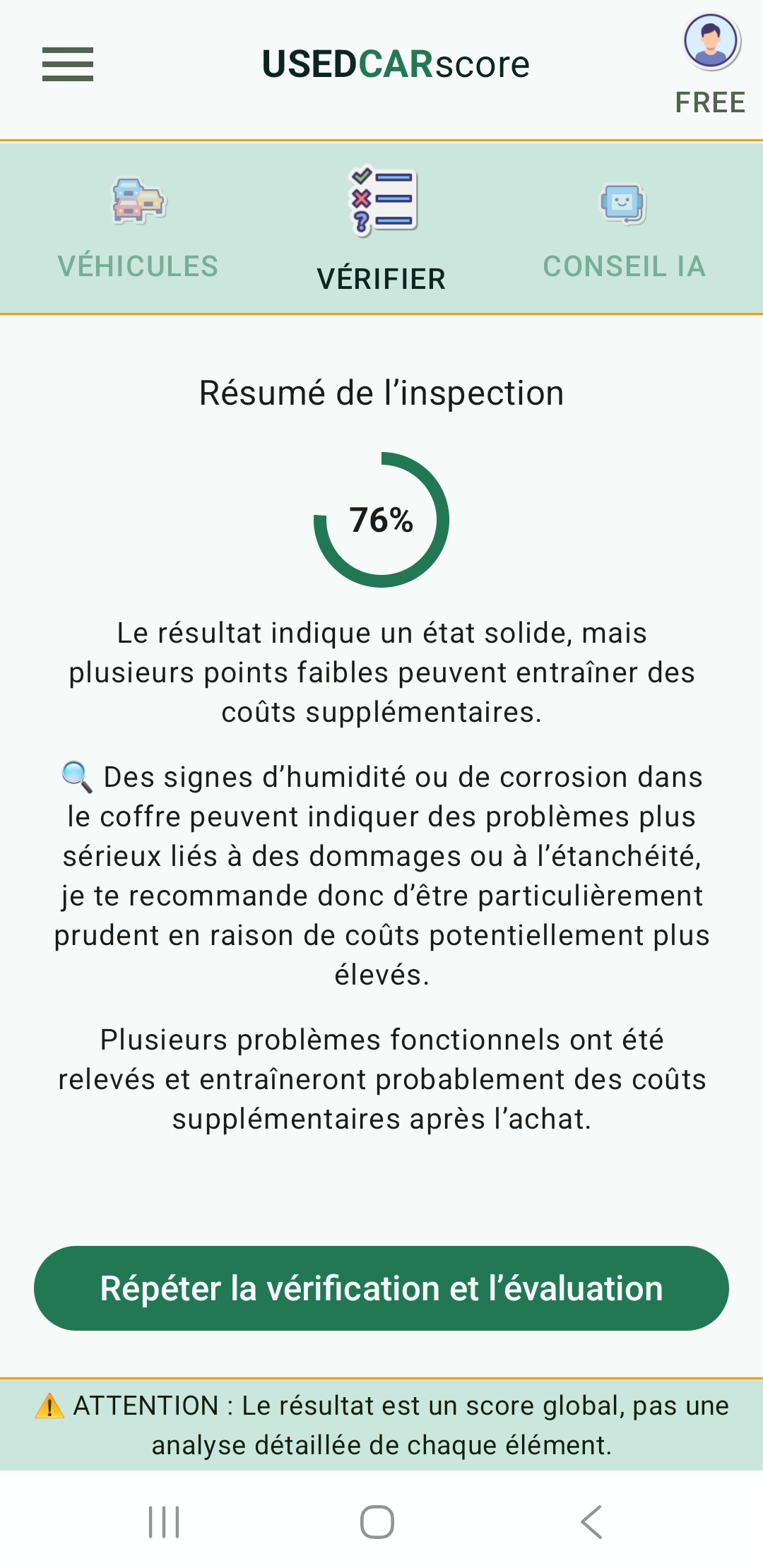Écran de l’application UsedCarScore montrant le résumé de la checklist et un résultat informatif