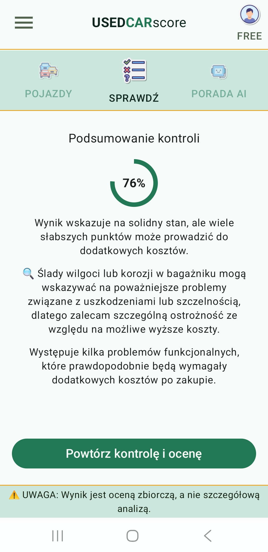 Ekran aplikacji UsedCarScore z podsumowaniem checklisty i informacyjnym wynikiem